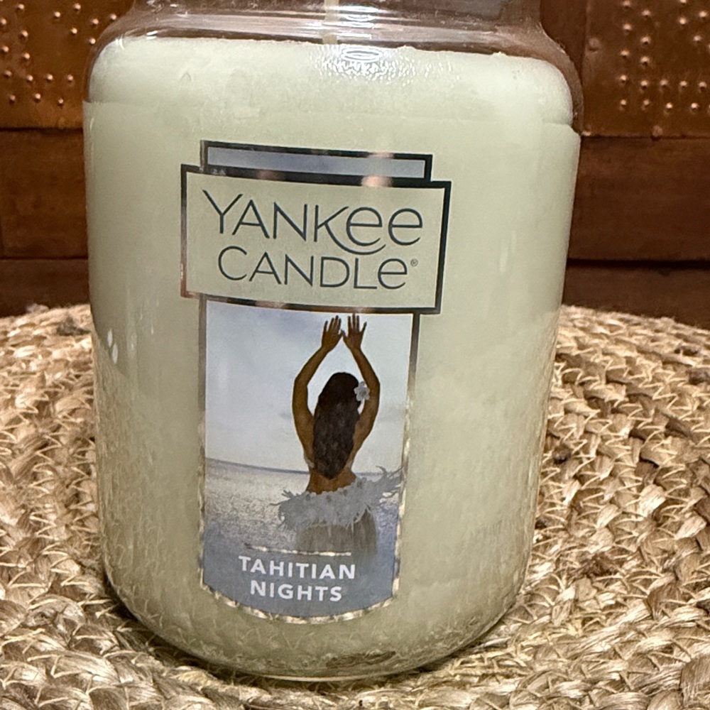 Yankee Candle Cream Tahitian Nights